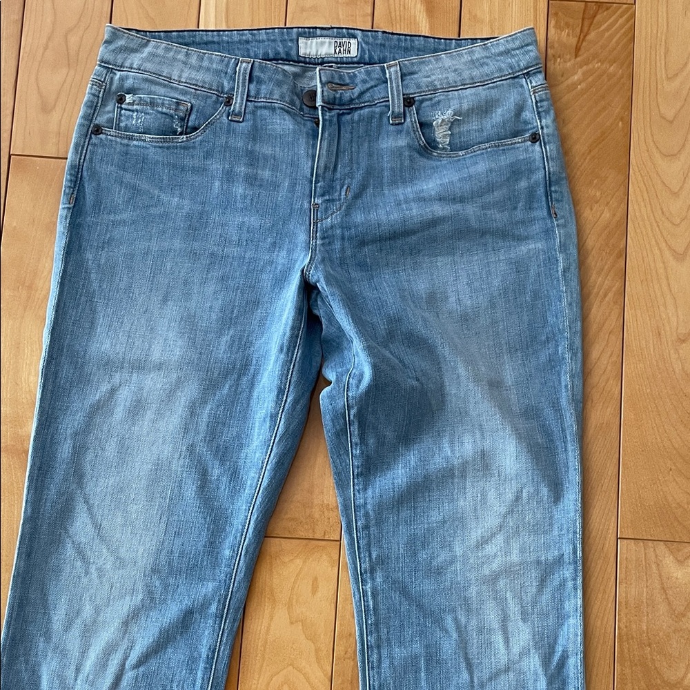28   David Kahn   Medium Blue Straight Leg Jeans